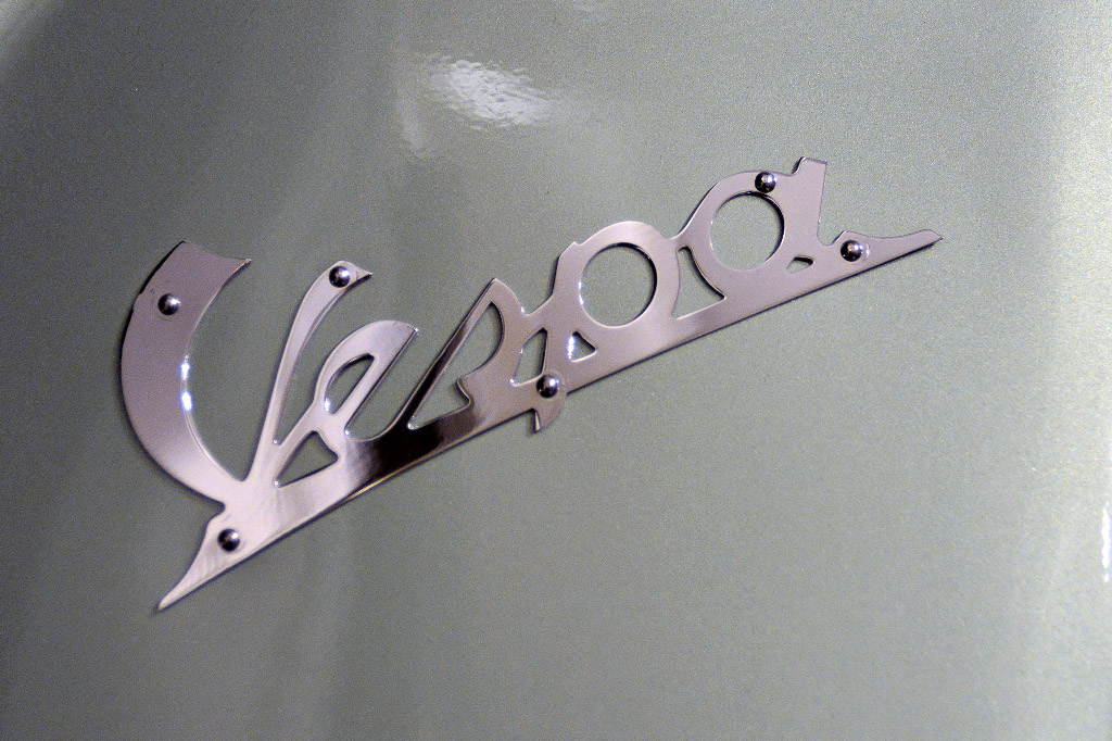 Vespa-Schriftzug
