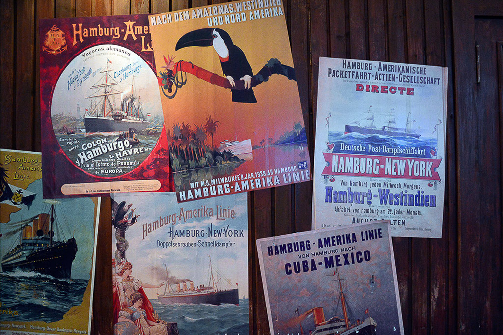Plakate von Schifffahrtslinien