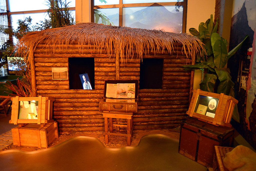 Hütte in der Ausstellung