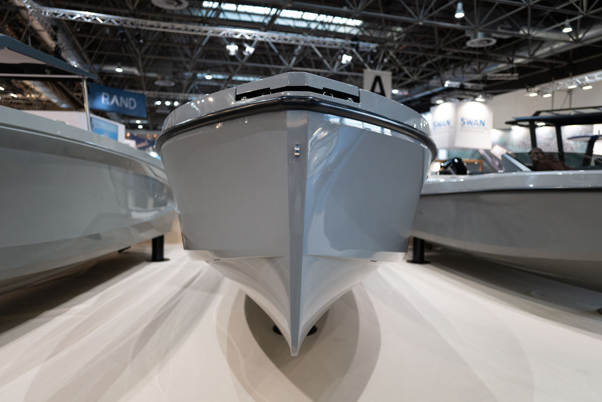 Motorboote am Messestand