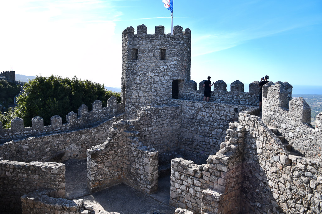 Wehrturm mit Zinnen