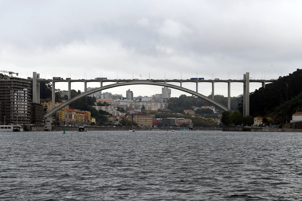 Brücke über den Douro