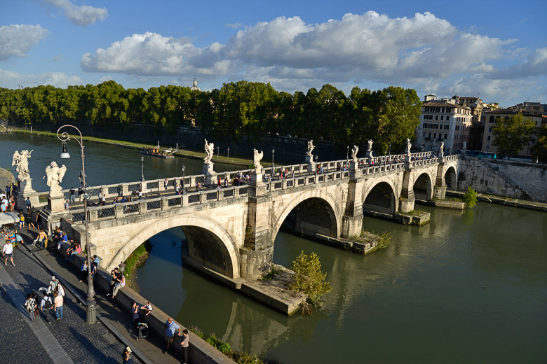 Engelsbrücke über den Tiber