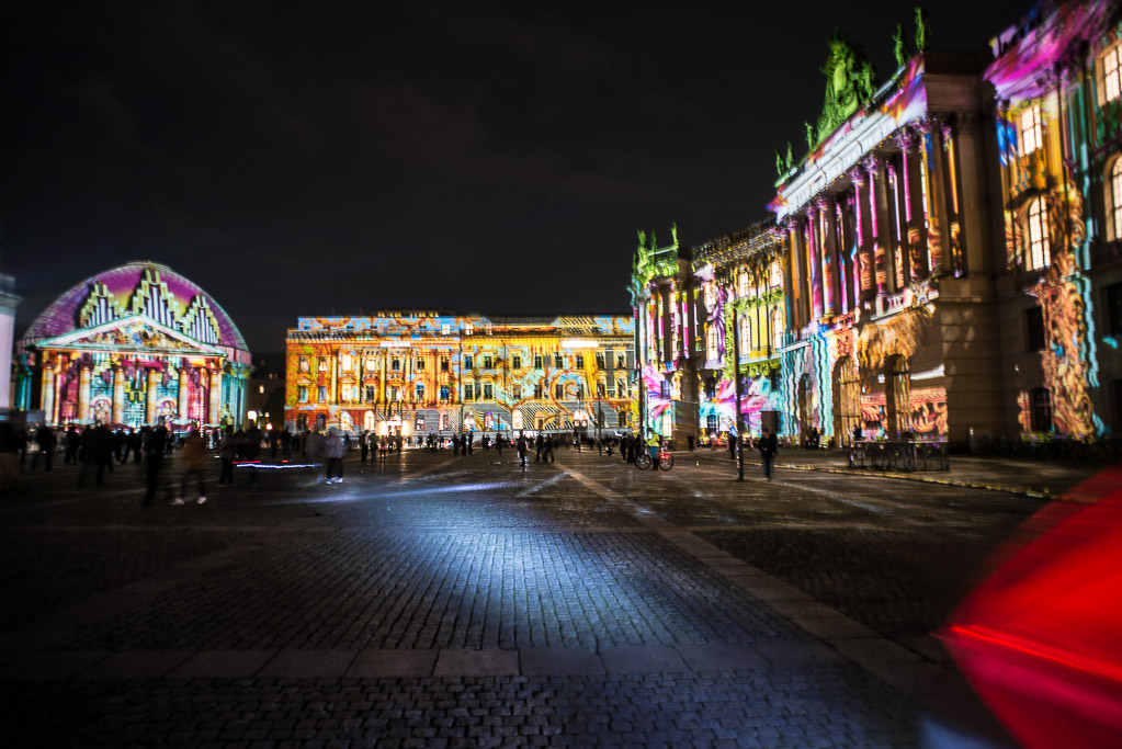Bebelplatz mit Lichtprojektionen