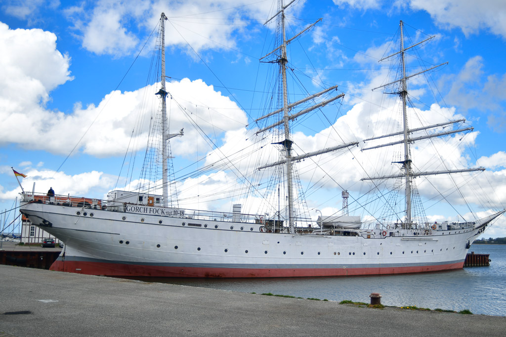 Gorch Fock I im Hafen