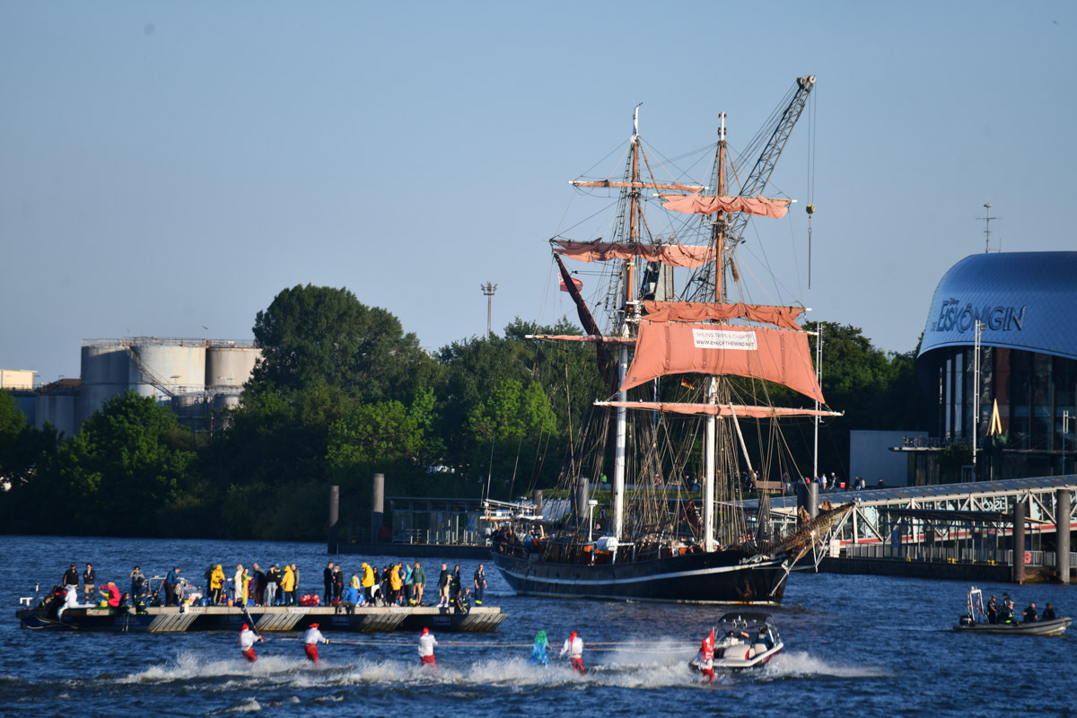 Segelschiffe auf der Elbe