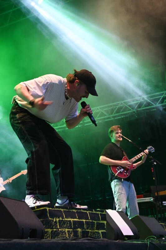 Konzert der Band Raum27 im Hochformat