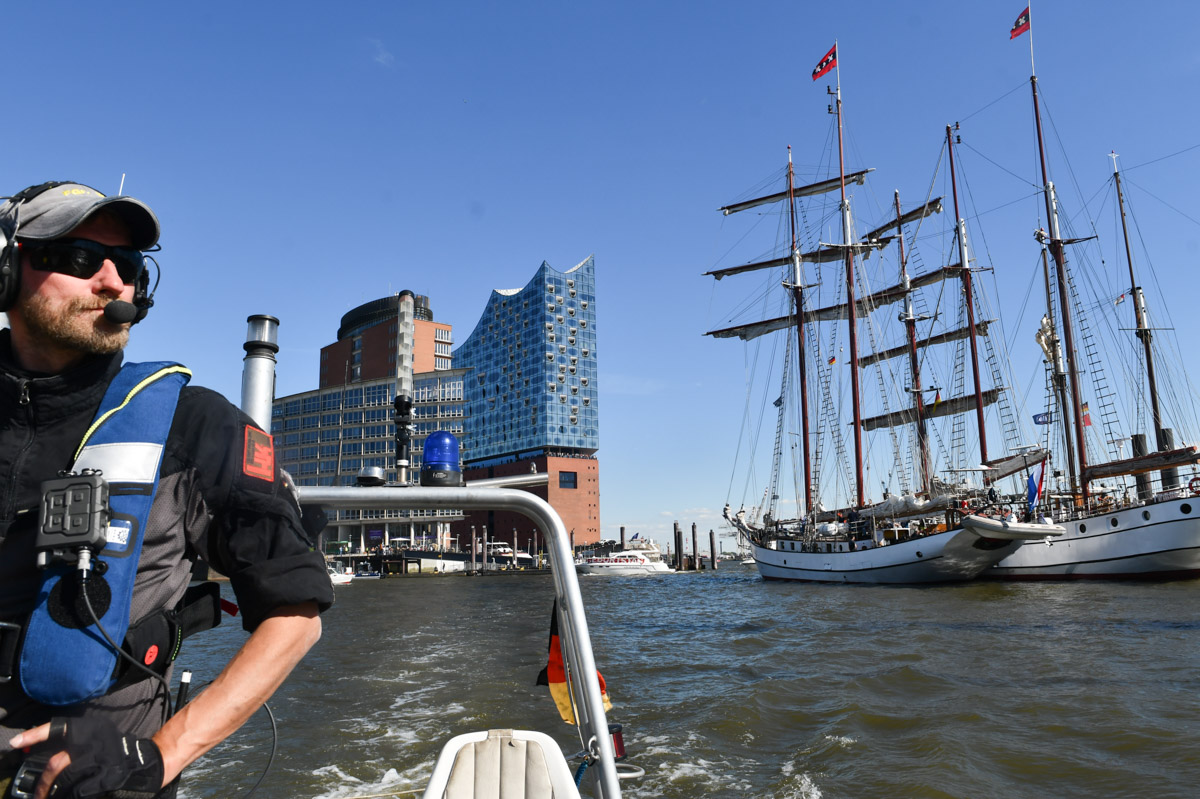 Segelschiffe im Hafen