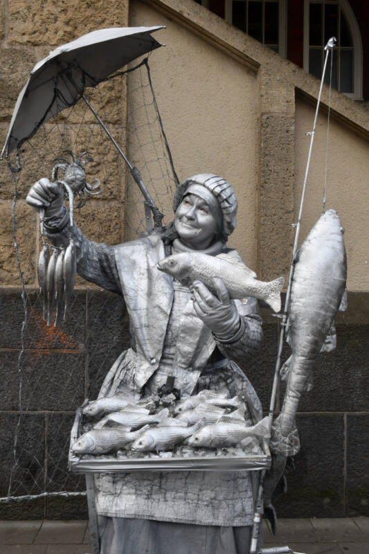 Statue im Hochformat