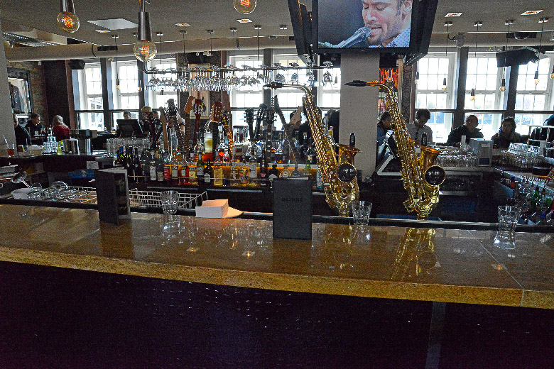 Bar im Restaurant