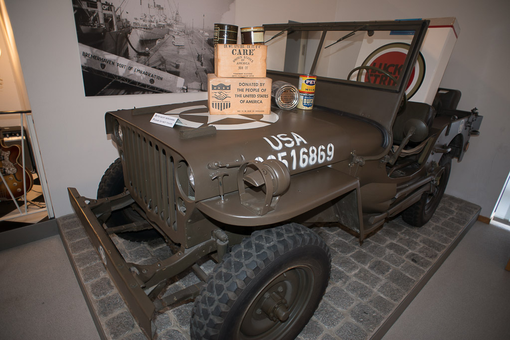 Jeep in der Ausstellung