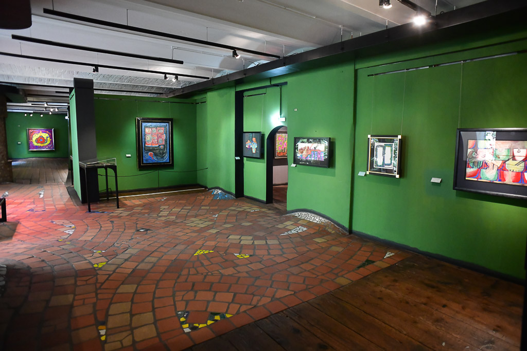 Grüner Ausstellungssaal