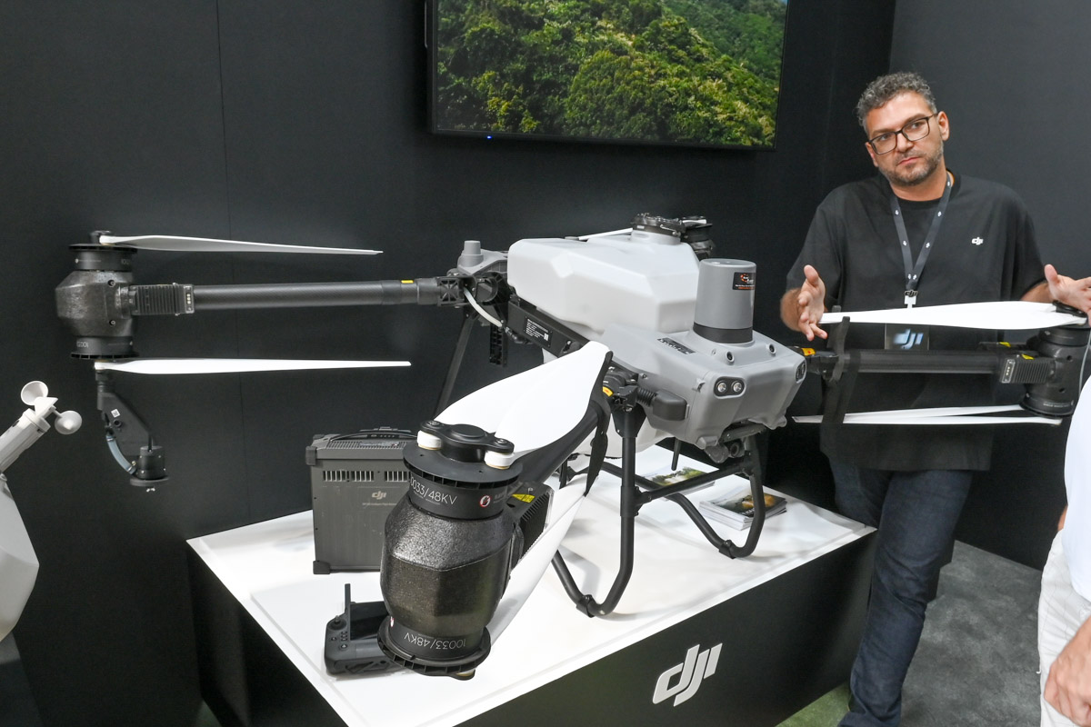 Drohnentechnik am Messestand
