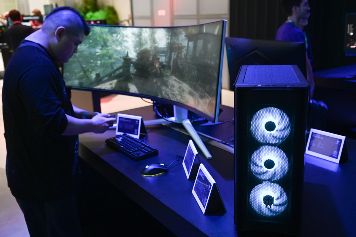 Gaming-Hardware am Messestand