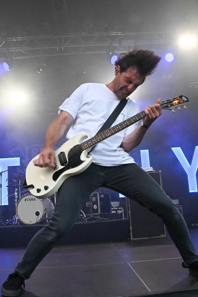 Itchy im Radio Bob Rockcamp im Hochformat