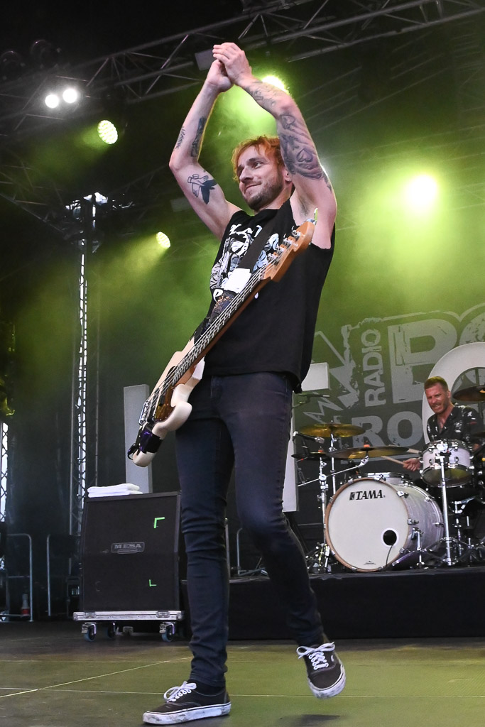 Itchy im Radio Bob Rockcamp im Hochformat