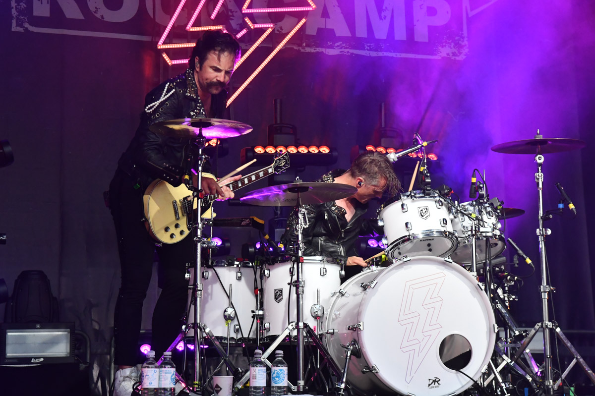 Royal Republic im Radio Bob Rockcamp
