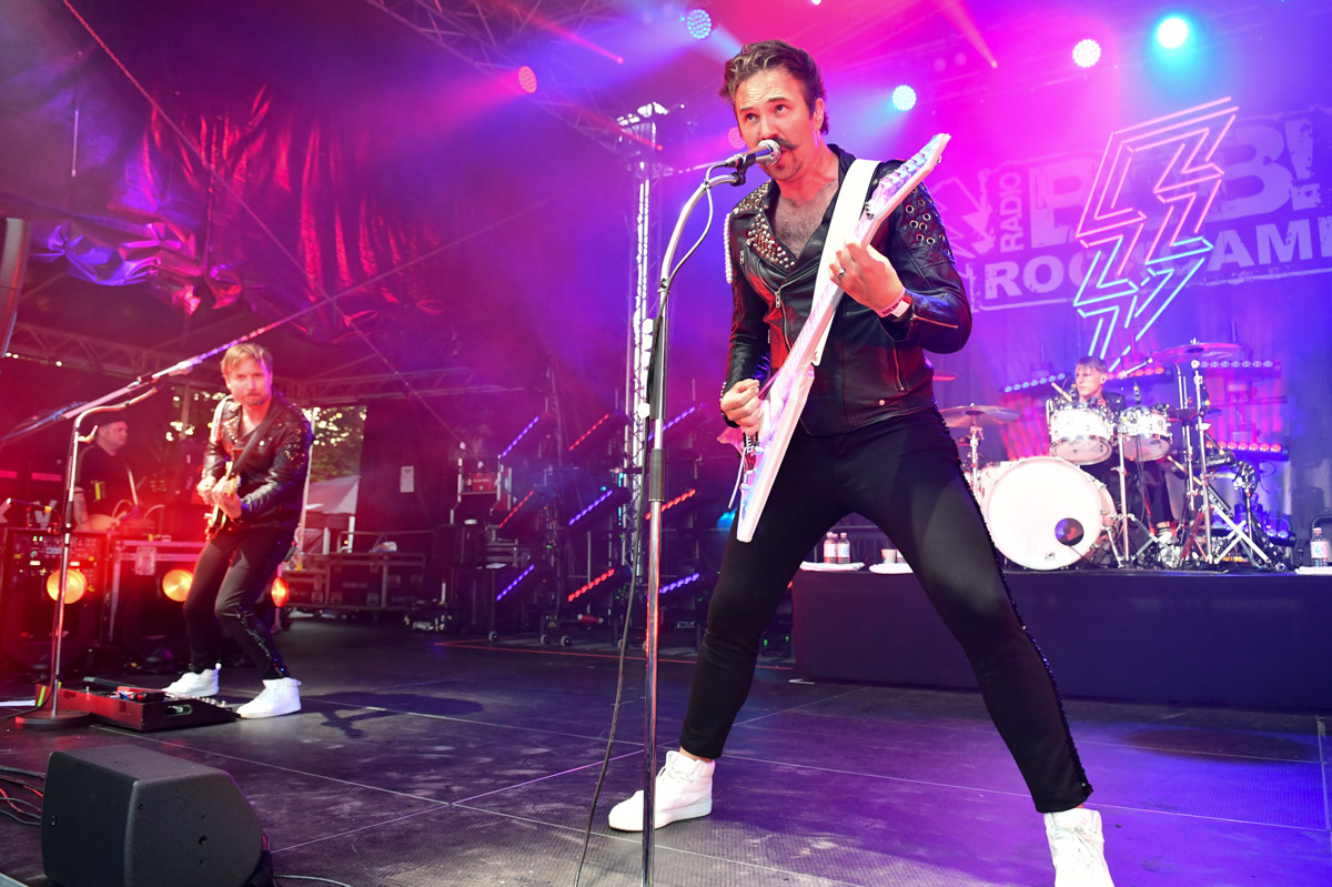 Royal Republic im Radio Bob Rockcamp