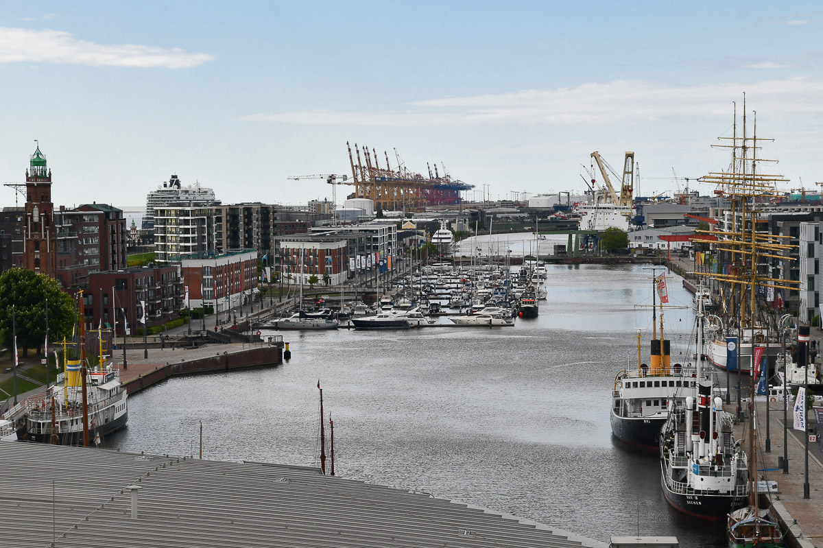 Blick auf die Havenwelten