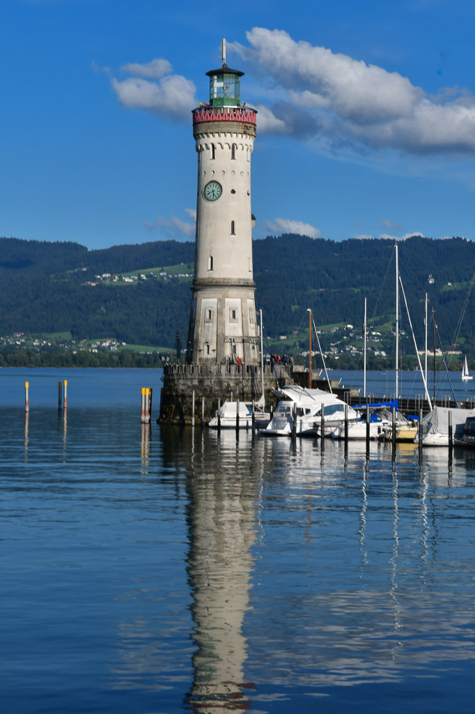 Leuchtturm im Hochformat