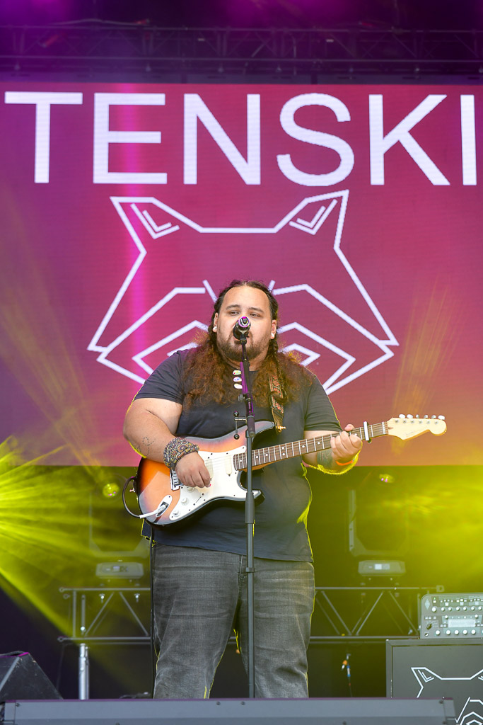 Konzert von Tenski im Hochformat