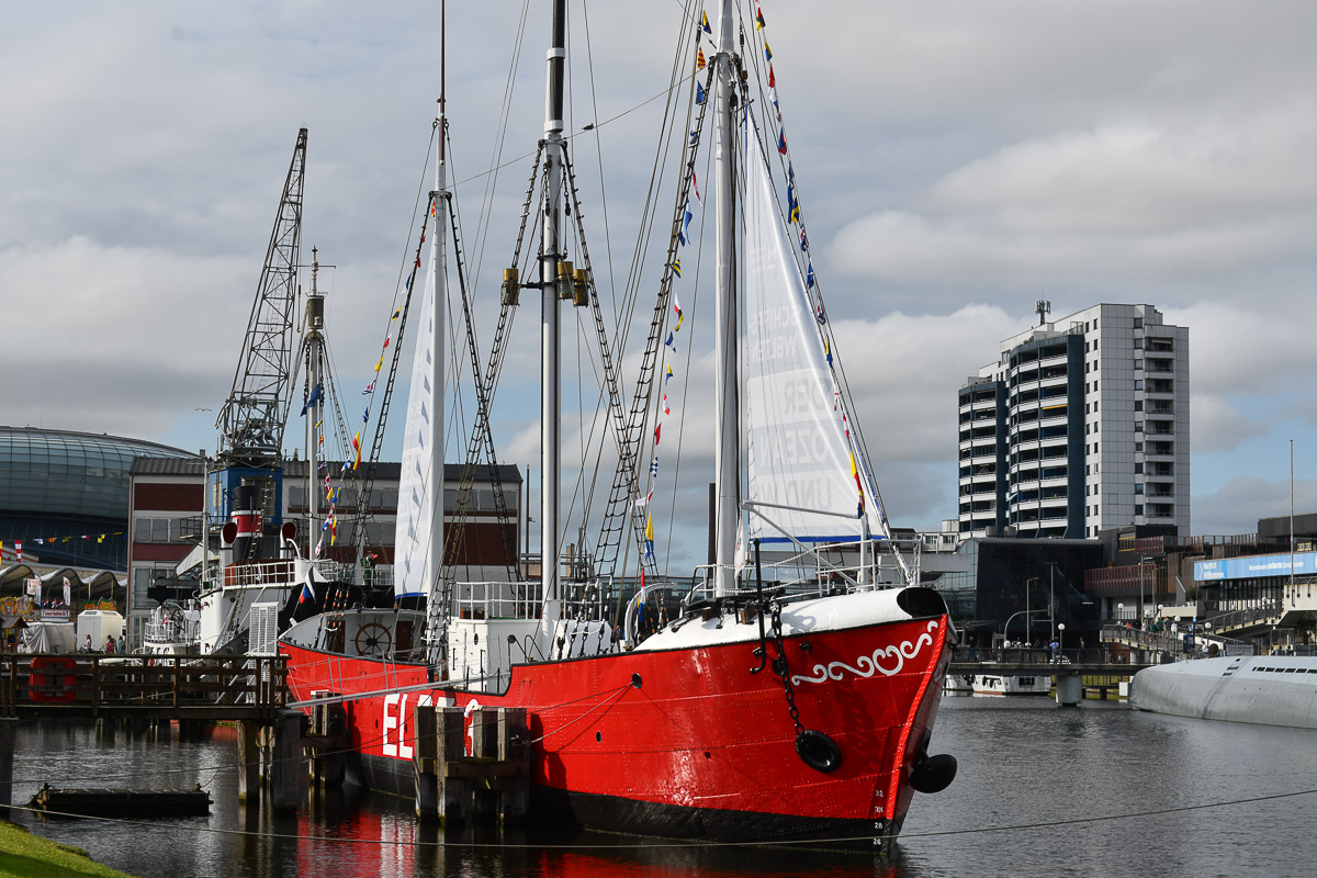 Feuerschiff im Hafen