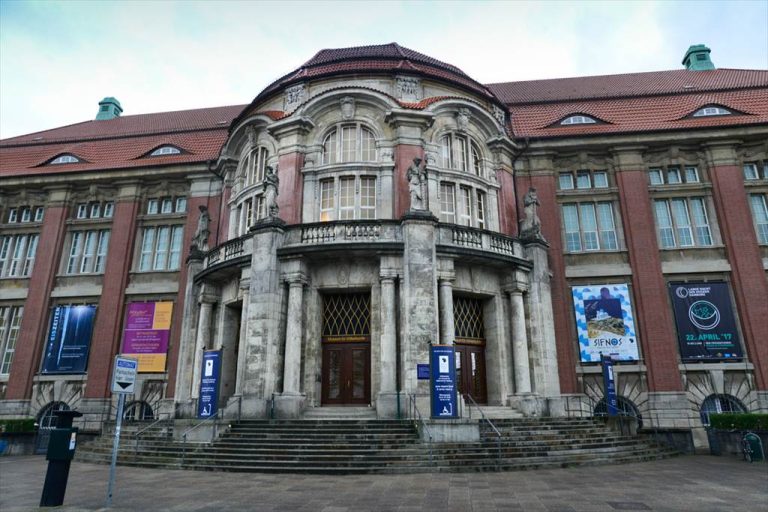 Fassade des Museums