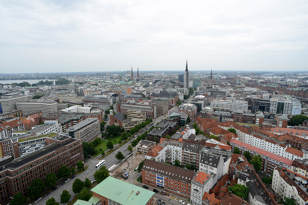 Blick vom Turm über Hamburg