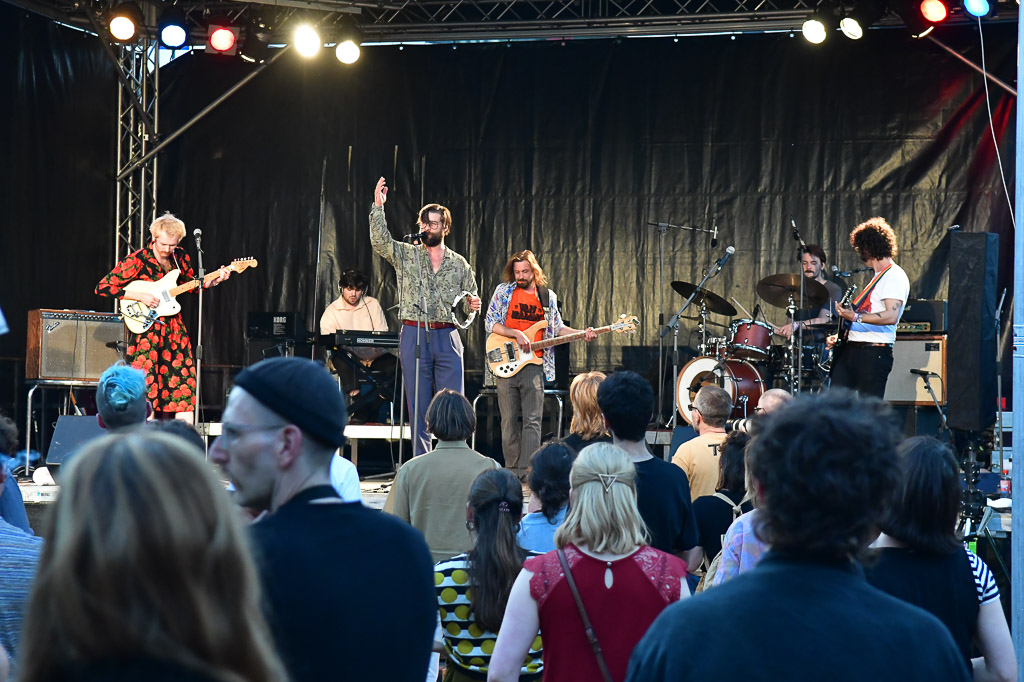 LOVEMACHINE bei ihrem Auftritt