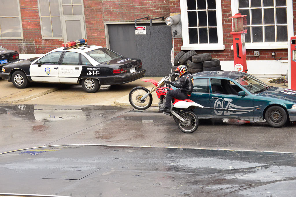 Stuntshow Crazy Cops