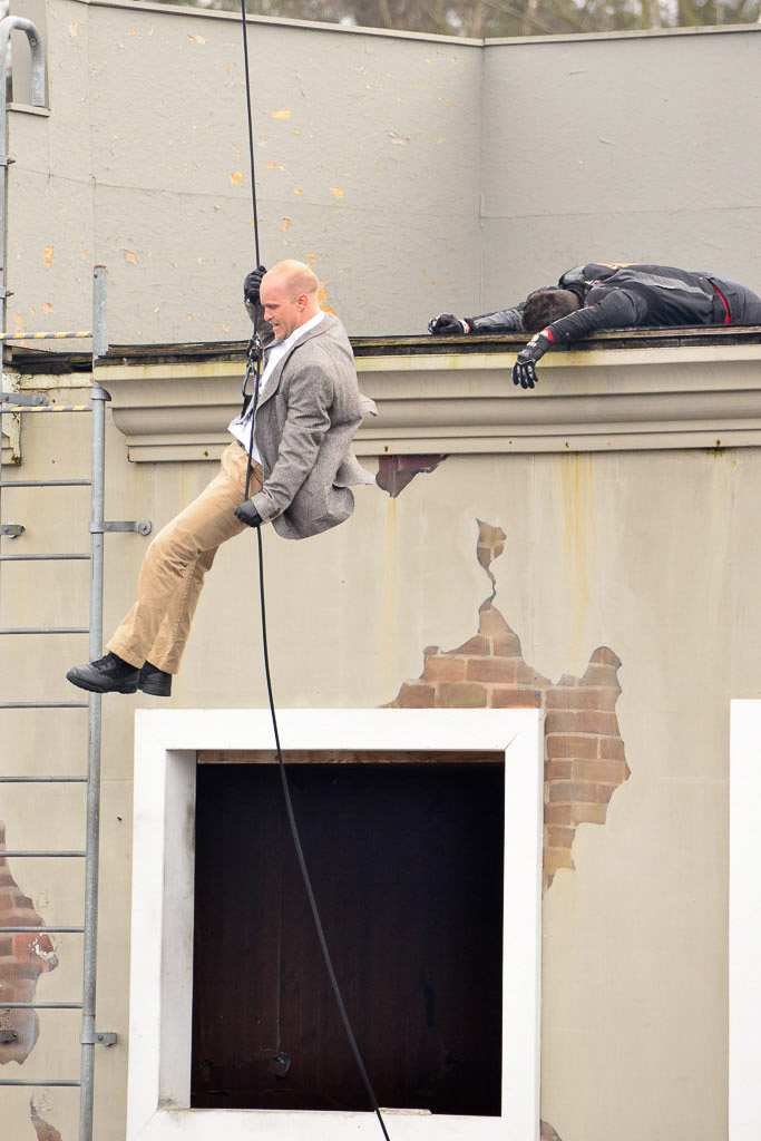 Stuntshow Crazy Cops im Hochformat