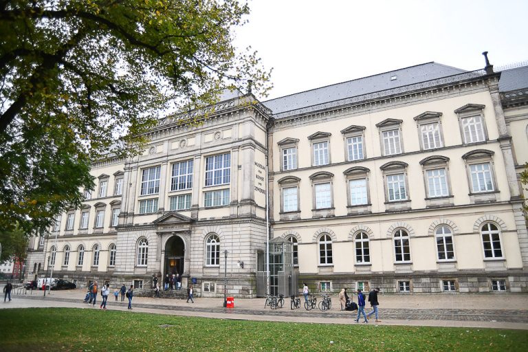 Gebäude des Museums für Kunst und Gewerbe