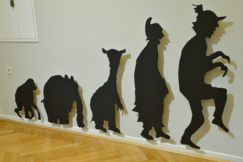 Schattenfiguren an der Wand