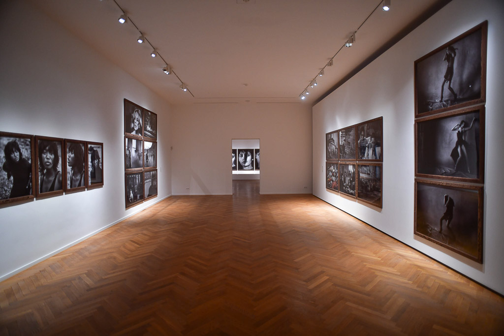 Fotografien in der Lindbergh-Ausstellung
