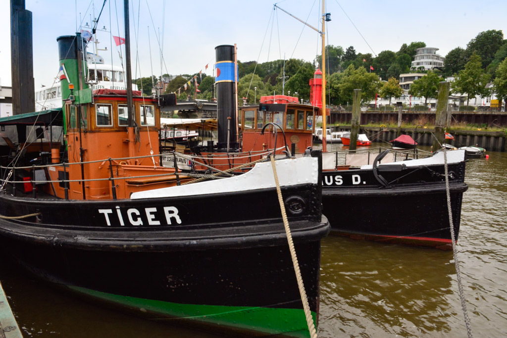 Schleppdampfer Tiger