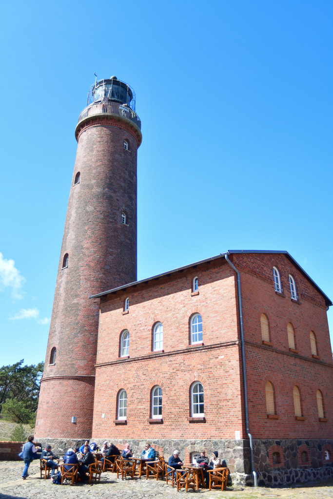 Leuchtturm Darßer Ort im Hochformat
