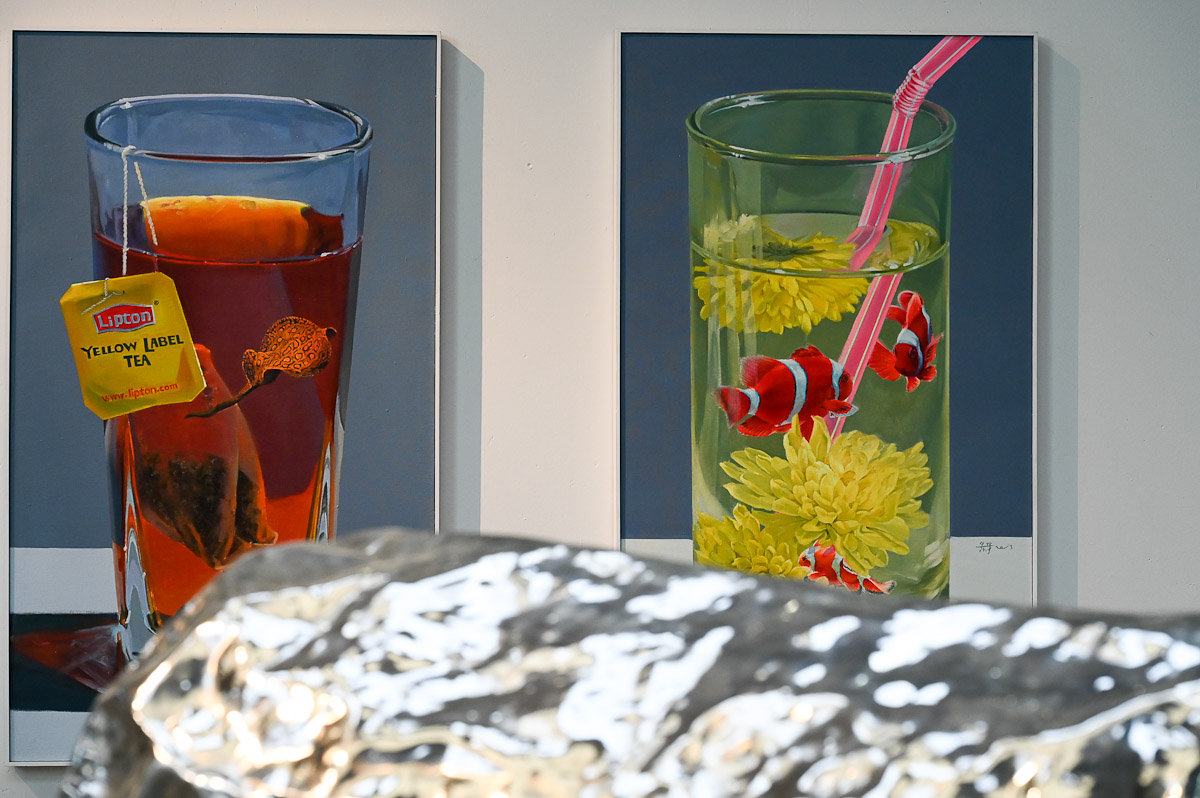 Gemälde mit Glas und Getränken