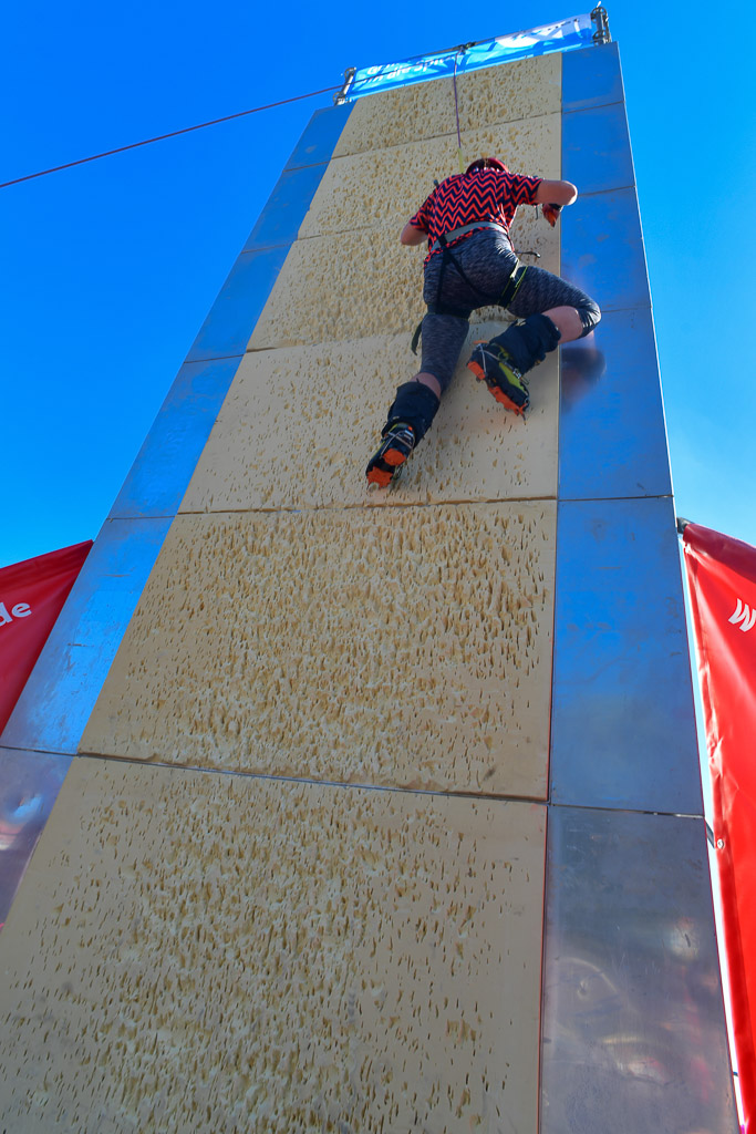 Kletterwand im Hochformat