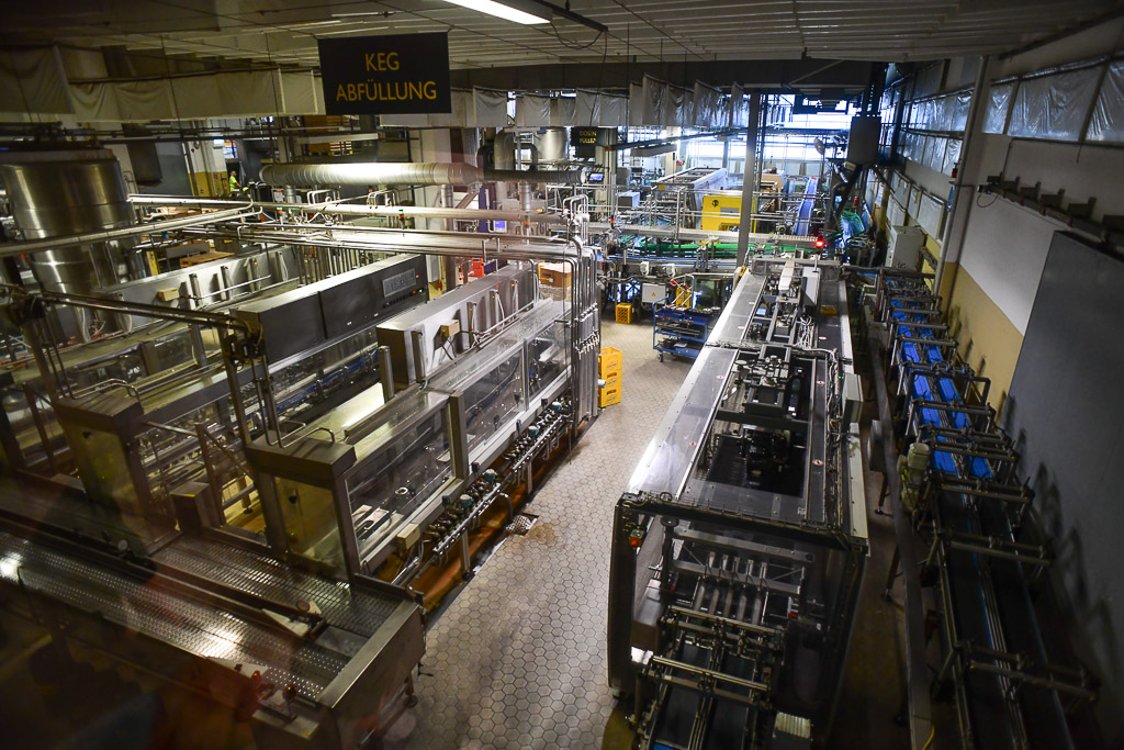 Abfüllanlage der Brauerei von oben