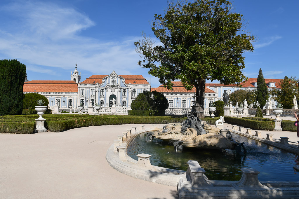 Brunnen im Garten