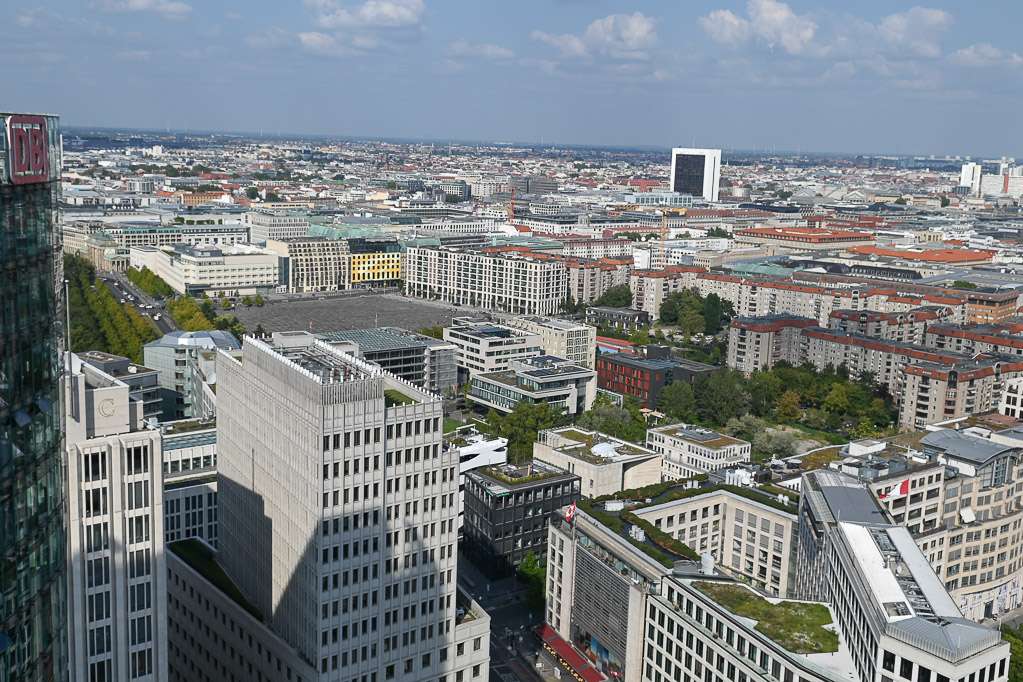 Hochhäuser und Dächer