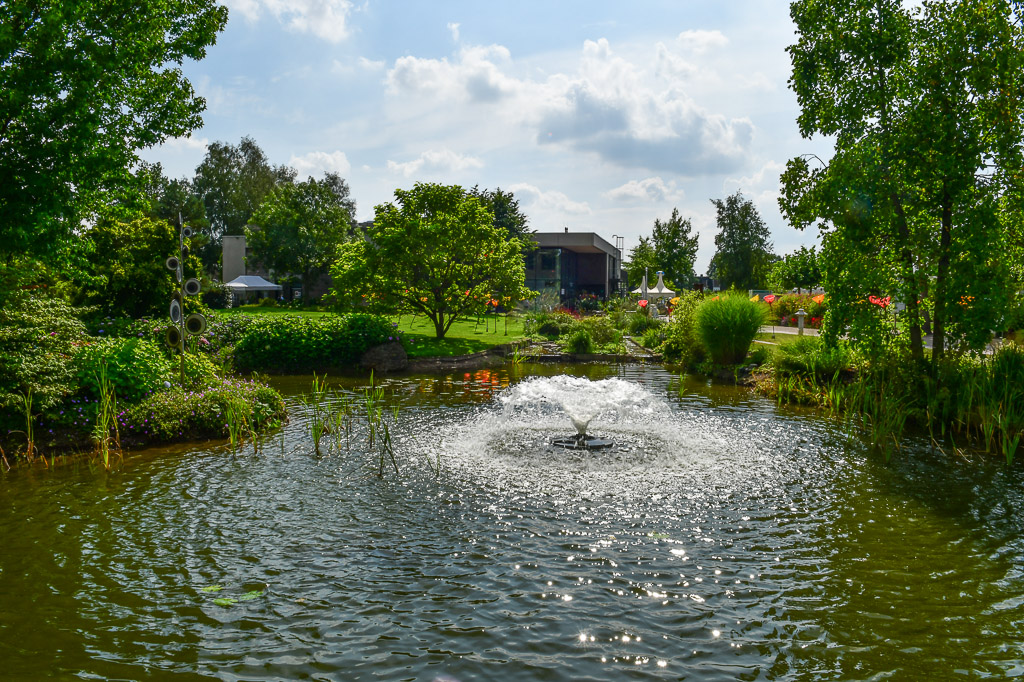 Teich mit Fontäne