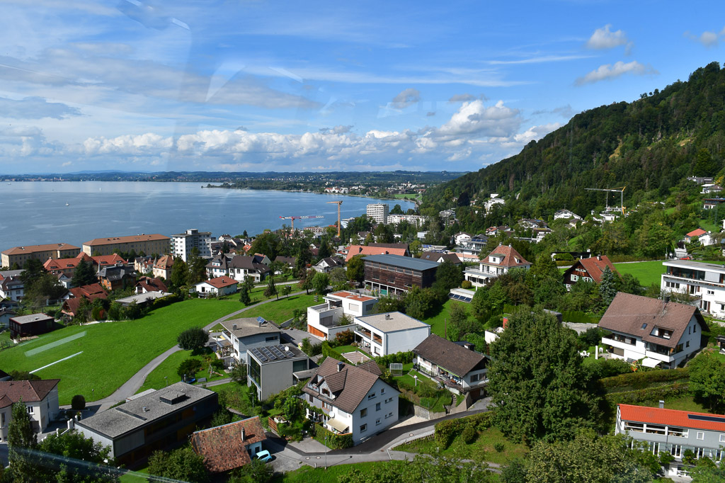 Blick auf Bregenz und den Bodensee von oben