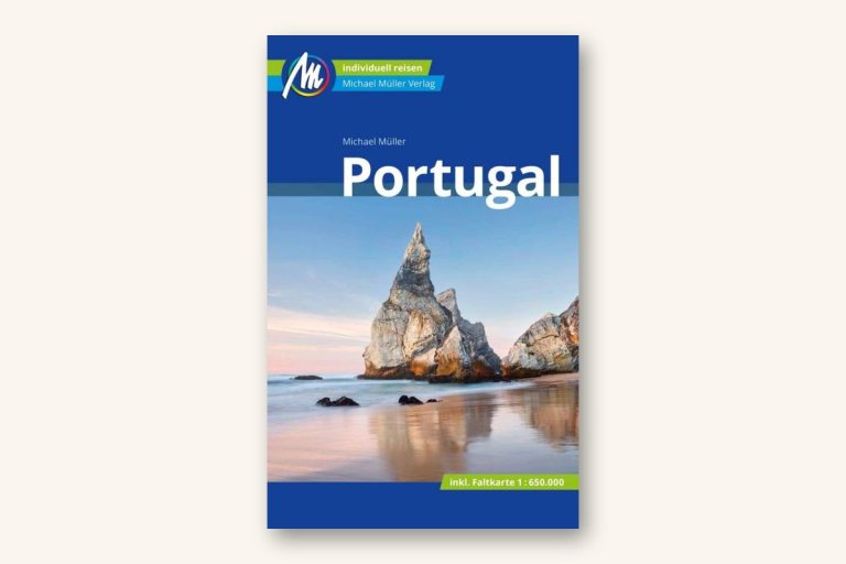 Reiseführer Portugal von Michael Müller vor hellem Hintergrund