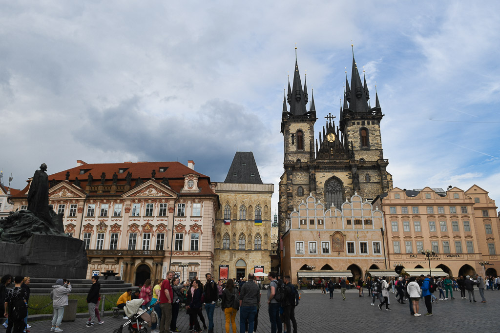 Altstädter Ring mit Teynkirche