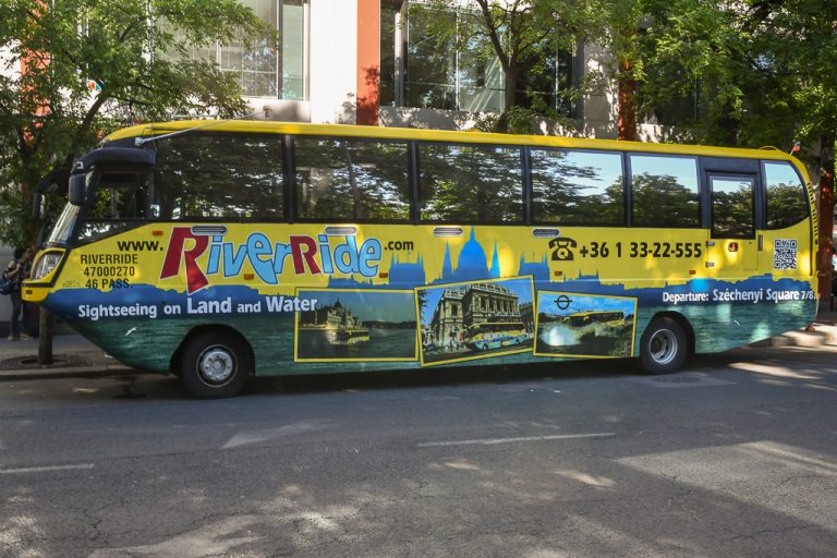 Der amphibische RiverRide-Bus