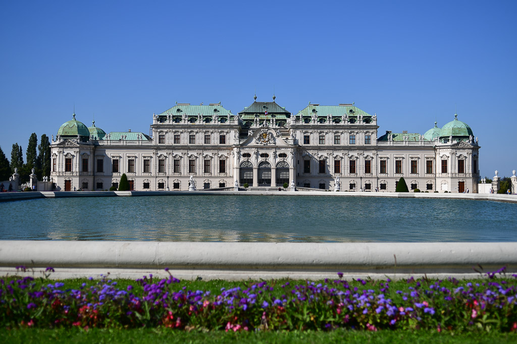 Oberes Belvedere hinter dem Wasserbecken