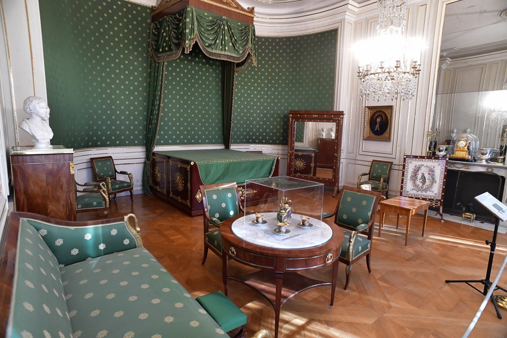 Schlafzimmer in Grün