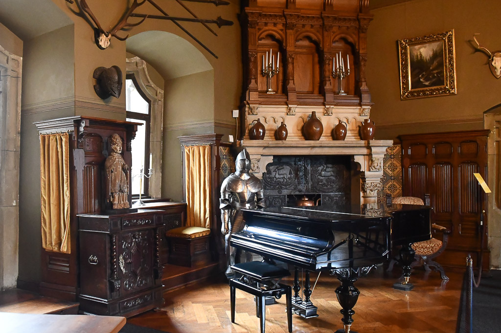 Salon mit Klavier