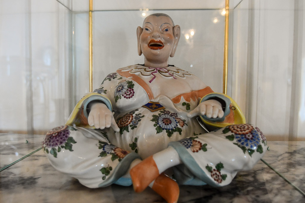 Porzellanfigur